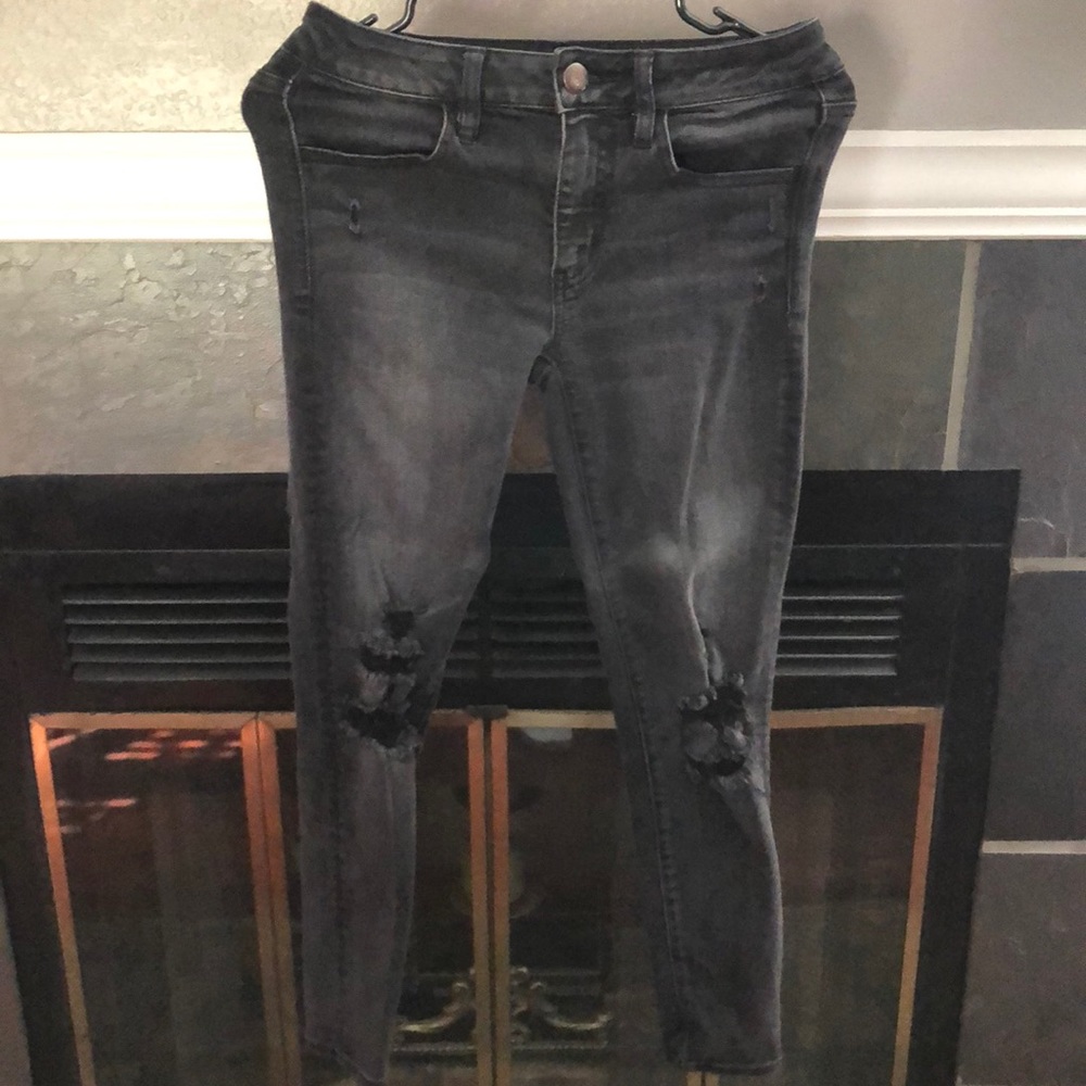 Women’s American eagle jeans